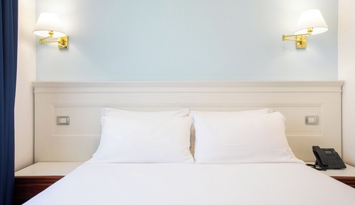Standard Room, 1 Queen Bed, Non Smoking