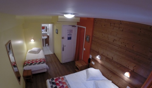 Comfort Triple Room