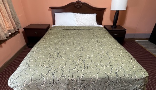 Standard Room, 1 Queen Bed, Non Smoking