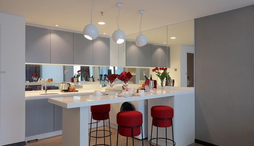 Amerin Suite