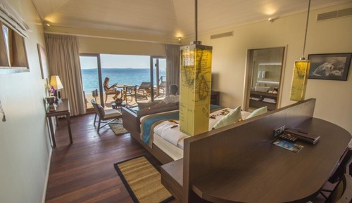  Romantic Ocean Villa