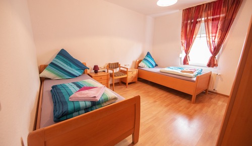Standard Twin Room, Private Bathroom