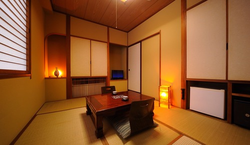 Japanese Style Single Room, Shared Bathroom 