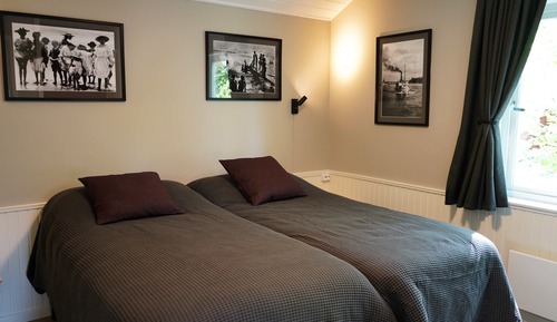 Cottage (Marholm)