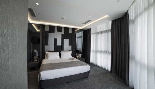King Suite
