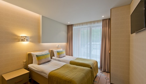 Family Suite (with Spa Access)