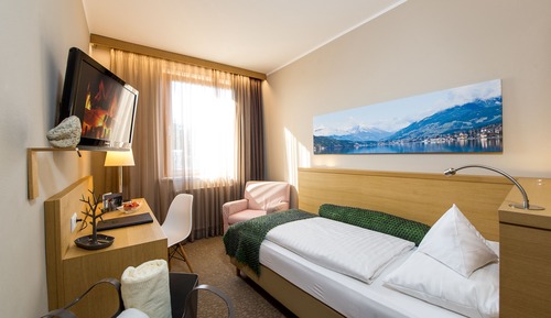 Deluxe Single Room