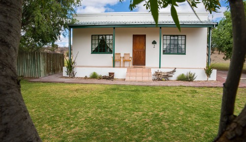 Family Chalet, 2 Bedrooms (Mountain View Self Catering Chalets )