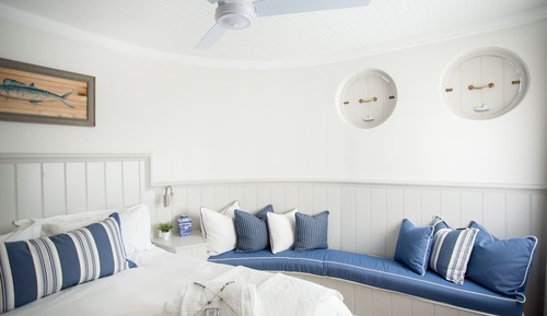 Cabin Room