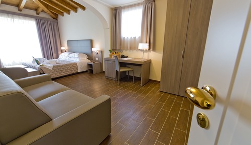 Classic Quadruple Room
