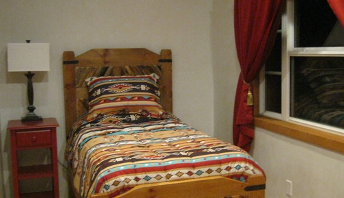Luxury Kiva Townhome Suite ($75.00 Cleaning Fee)