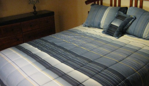 Luxury Pueblo Suite - 2 Bedrooms and Loft, 1 Bath ($125.00 Cleaning fee)