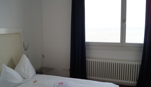 Panoramic Single Room