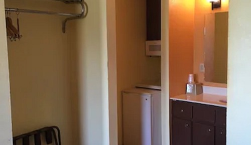 Classic Room, 2 Queen Beds, Non Smoking