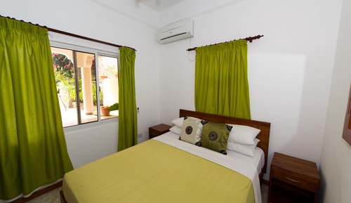 Apartment, 2 Bedrooms, Garden View
