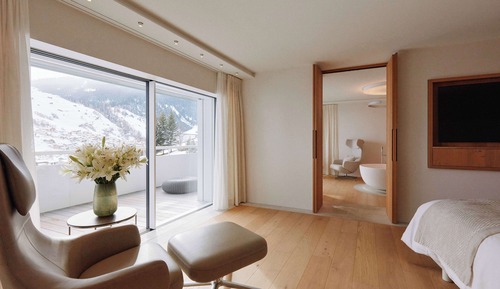 Deluxe Room, 1 Bedroom, Balcony, Mountain View (Spa)