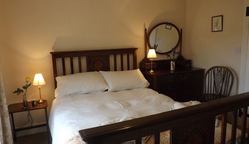 Cottage, Ensuite