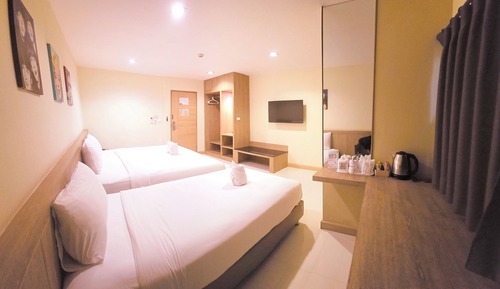 Triple Room