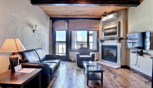 Grand Classic Room