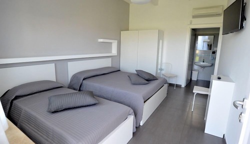 Premium Quadruple Room