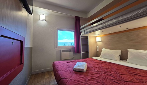 Standard Room, Multiple Beds