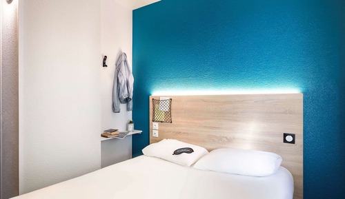 Room, 1 Double Bed, Private Bathroom (Cabrio)