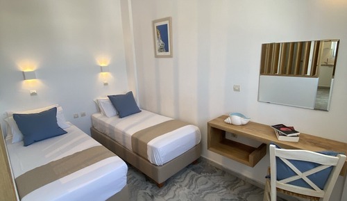 Deluxe Studio (4 Adults)