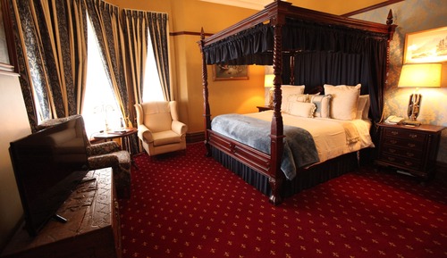 Premium King Suite