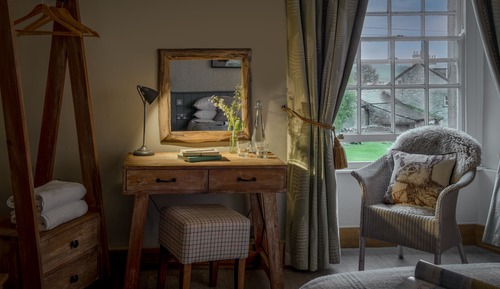Deluxe Double Room (Barn Character)
