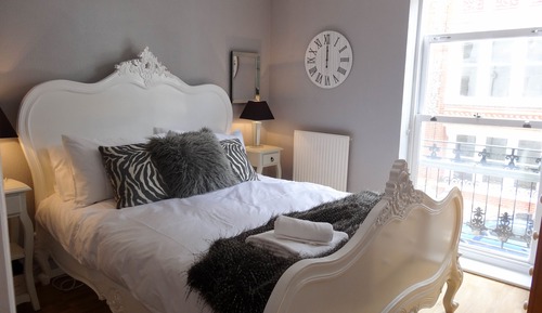 Luxury Apartment, 1 Bedroom, Partial Sea View