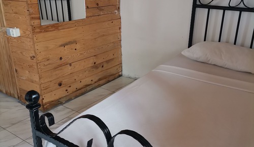 Bungalow, 3 Twin Beds