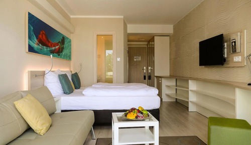 Double Room, City View