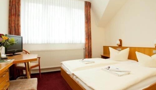 Classic Double Room