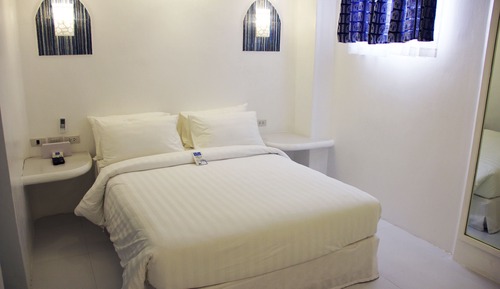 2 Bedroom Villa with Jacuzzi