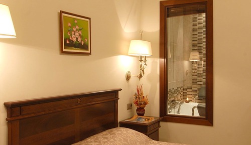 Superior Suite, Fireplace