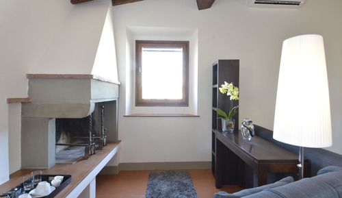 Suite, City View