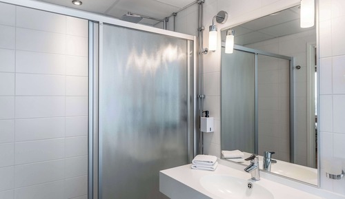 Superior Room (King)