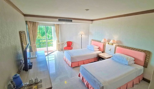 Superior Twin Room