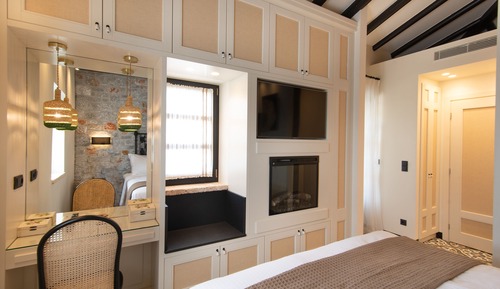 Duplex, Sea View