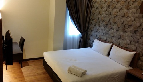 Superior Queen Room