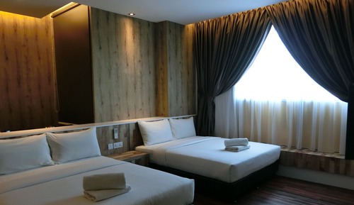 Family Quadruple Room, Refrigerator