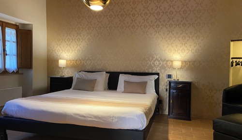 Luxury Room (Suite 28 sq m2 Piazzola)