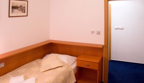 Standard Single Room, Ensuite
