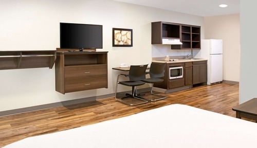 Room, 1 Queen Bed, Accessible, Non Smoking (Bathtub)