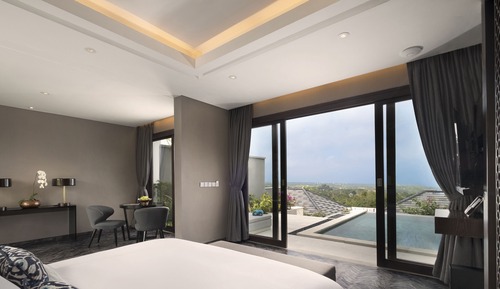 One Bedroom Ocean Villa