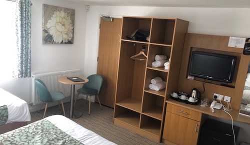 Basic Single Room, Shared Bathroom