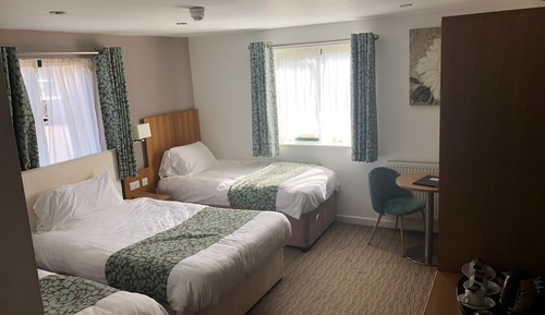 Twin Room, Accessible