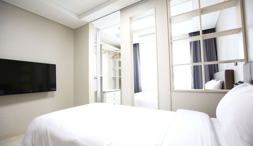 Family Twin Room
