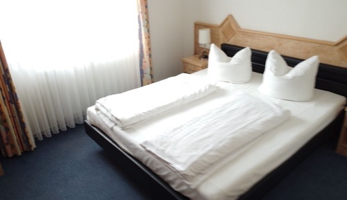 Comfort Double Room, Private Bathroom (1 großes Bett)