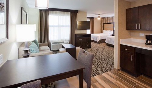 Suite, 2 Queen Beds, Accessible, Non Smoking